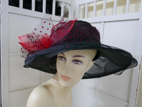 Peonia czarno czerwony z organzy letni kapelusz wizytowy 55-58 cm