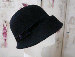Milena  kapelusz klosz czarny 51-53 cm